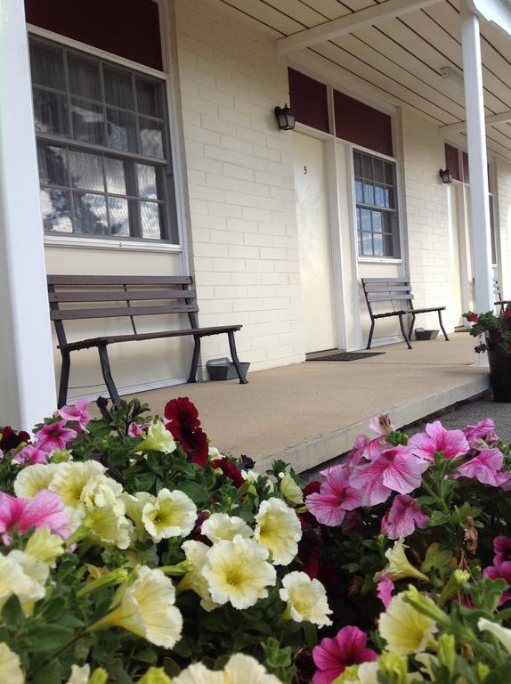 Colonial Lodge Motor Inn ヤス 部屋 写真