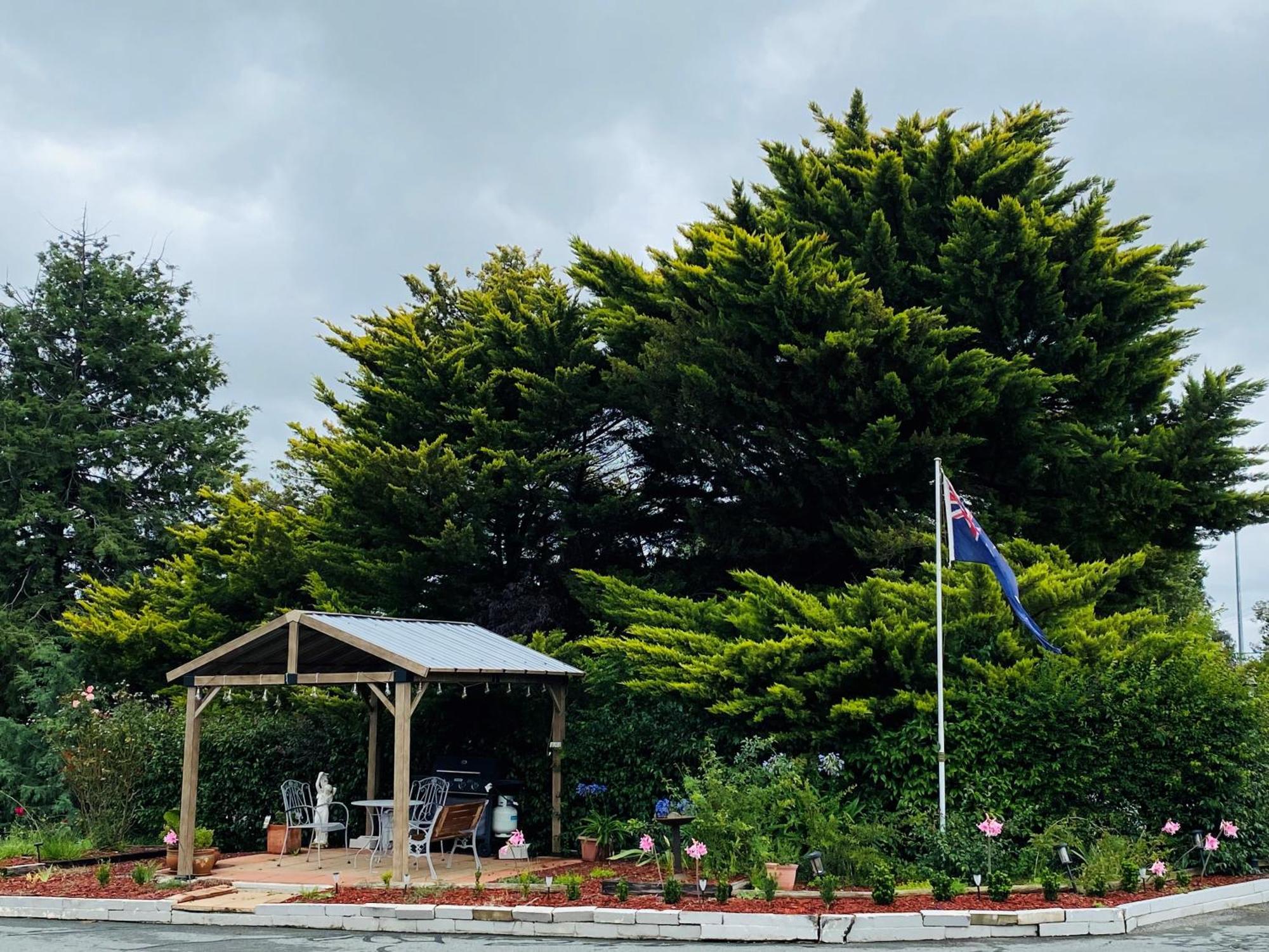 Colonial Lodge Motor Inn ヤス エクステリア 写真