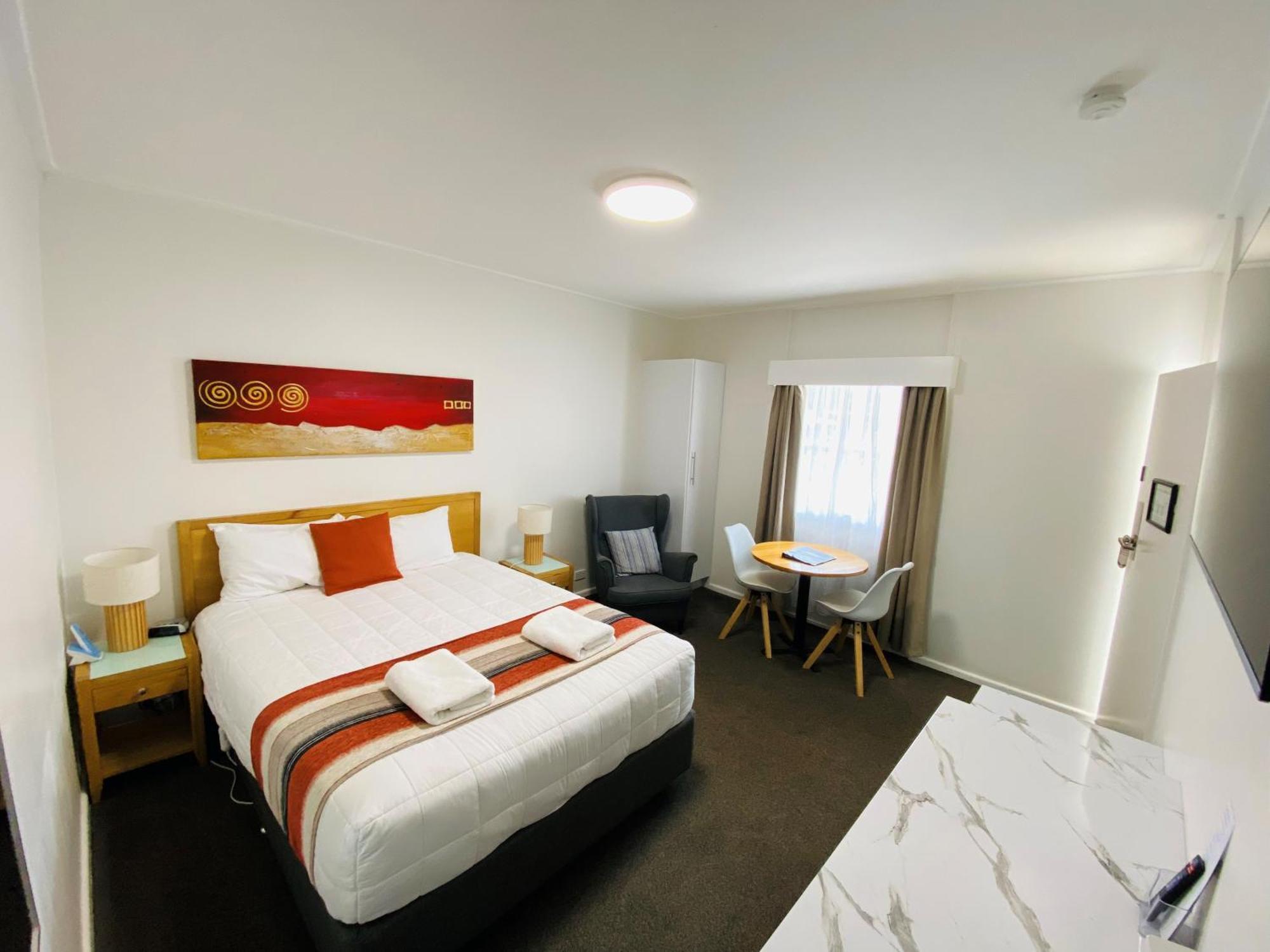 Colonial Lodge Motor Inn ヤス エクステリア 写真